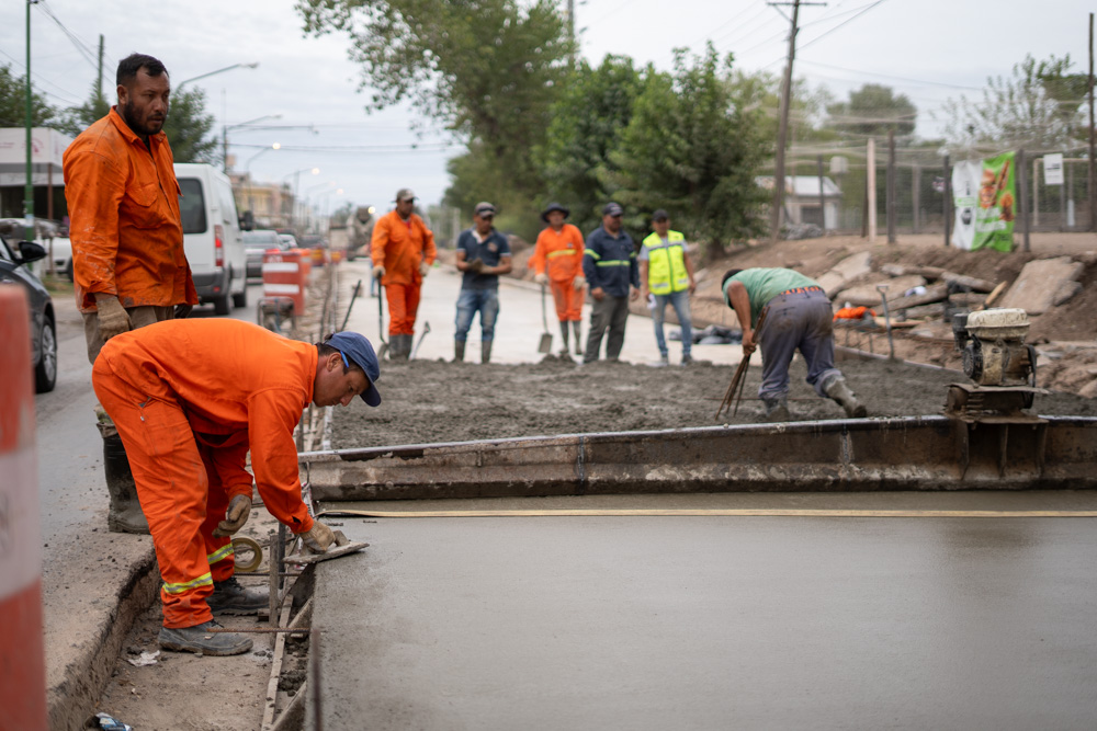 Ruta 4 en Río Luján: reconstruyen el tramo urbano con hormigón de alta resistencia