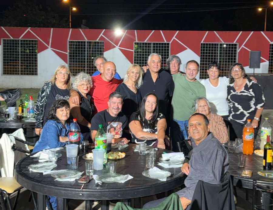 Sociedad de Fomento Siderca: El intendente Abella participó del festejo por el 37° aniversario