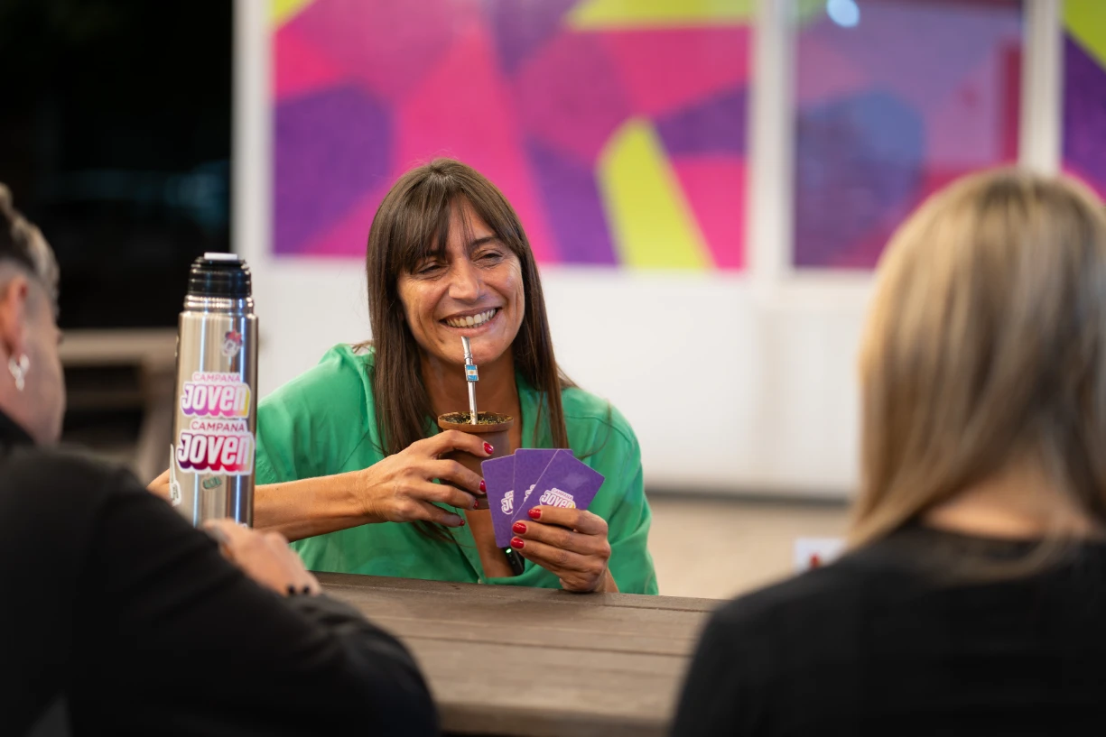 Elisa Abella: “Seguimos mejorando las instalaciones de Campana Joven”