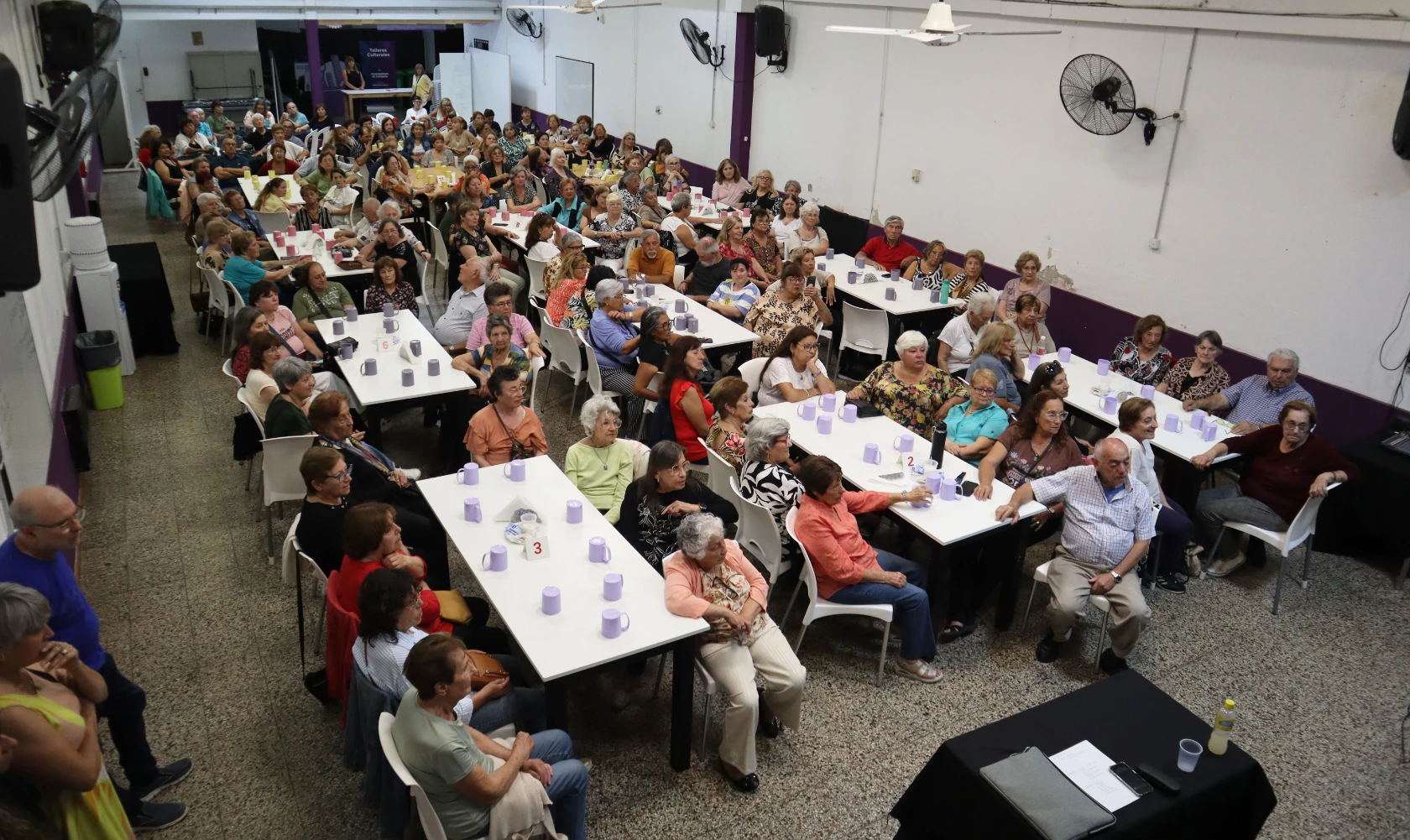 Charla del Dr. Bellomo y amplia participación en el regreso de Café con ALMA, próximo encuentro