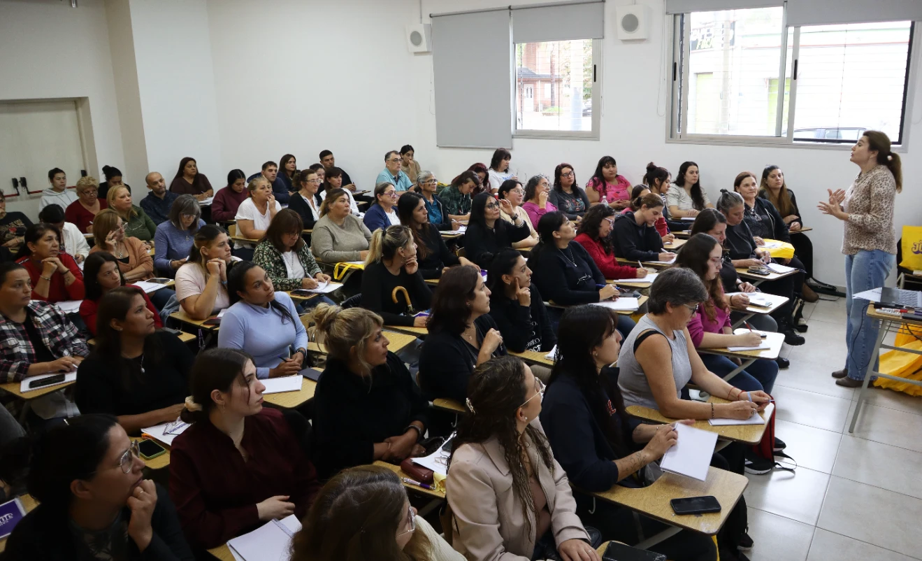 Herramientas para emprender: así fue el comienzo de la Academia de Emprendedores 2026