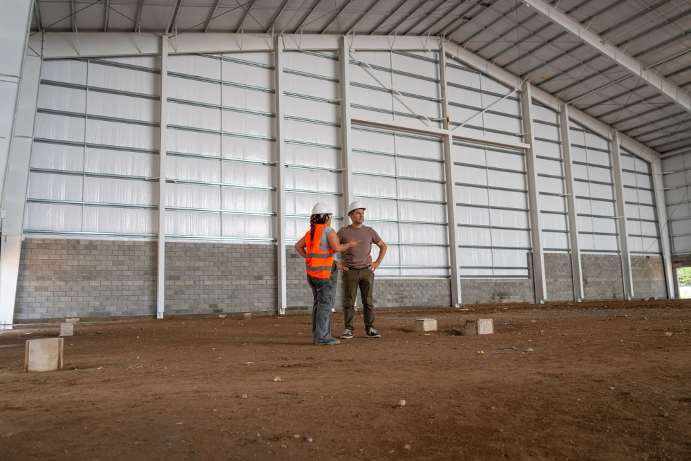 "Falta cada vez menos": Abella recorrió el Microestadio y se ilusiona con terminar la obra