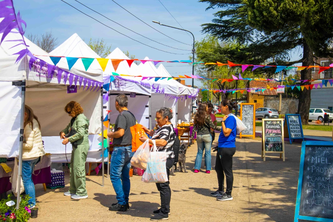 ¿Dónde estará El Mercadito este finde? Cronograma y precios imperdibles para este viernes y sábado