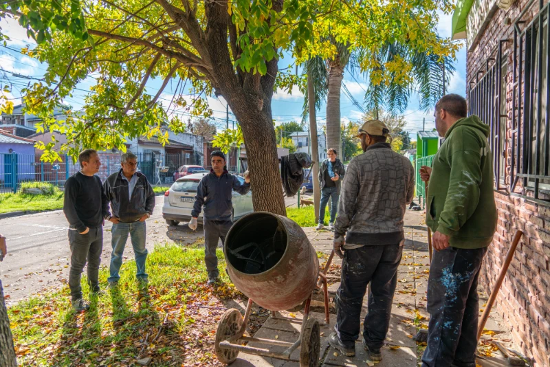 Sebastián Abella supervisó las obras de puesta en valor en el Centro de Jubilados "Ilusión de la Tercera Edad"