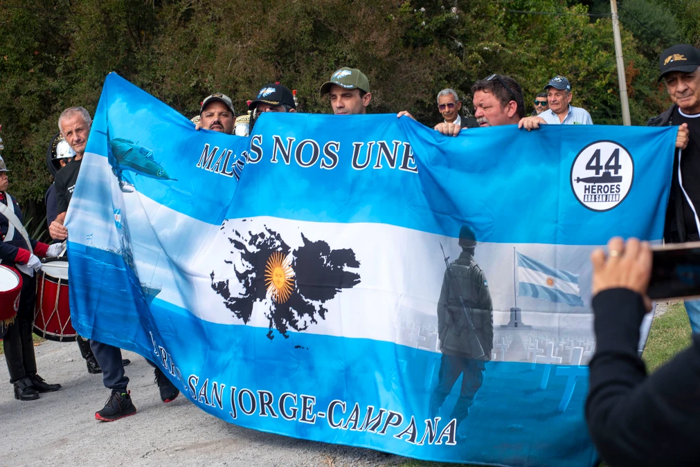 Homenaje a los ex combatientes: Abella participó del tradicional acto central en el barrio San Jorge