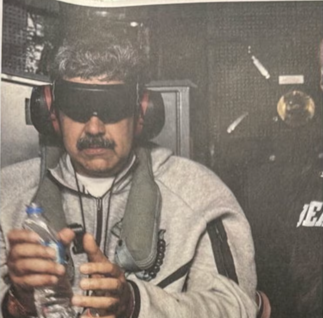 Fin de una era en Venezuela y alerta global ante crisis militares y desastres naturales